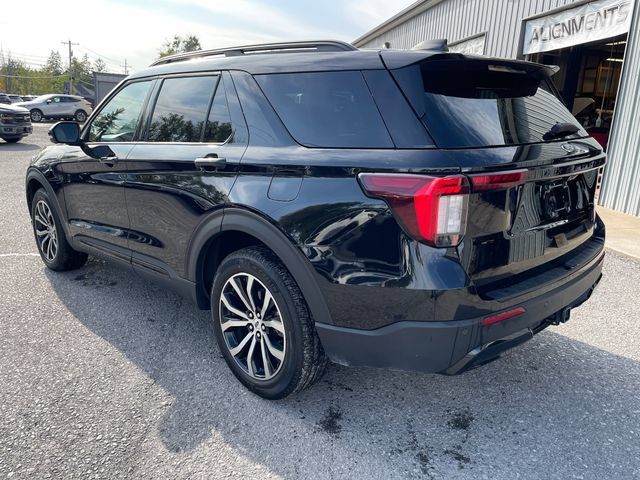 Used 2026 Ford Explorer ST-Line AWD/4WD image 5