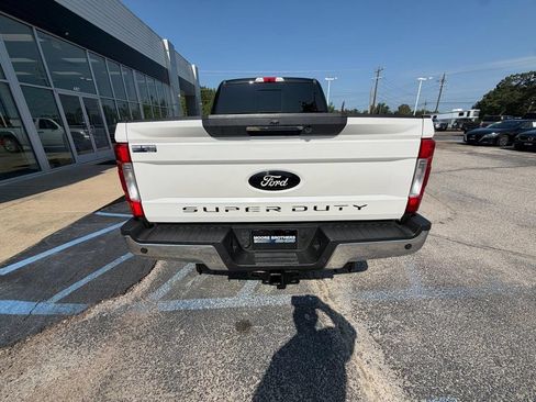 Used 2019 Ford F250 Lariat w/ Lariat Ultimate Package AWD/4WD image 7