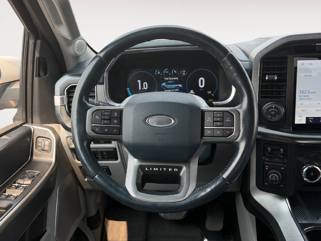 Used 2022 Ford F150 Limited AWD/4WD image 32