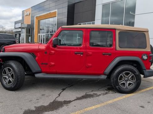Used 2020 Jeep Wrangler Unlimited Sport AWD/4WD image 8