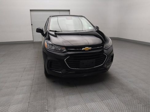 Used 2020 Chevrolet Trax LS w/ Tint and Cruise Package FWD image 14