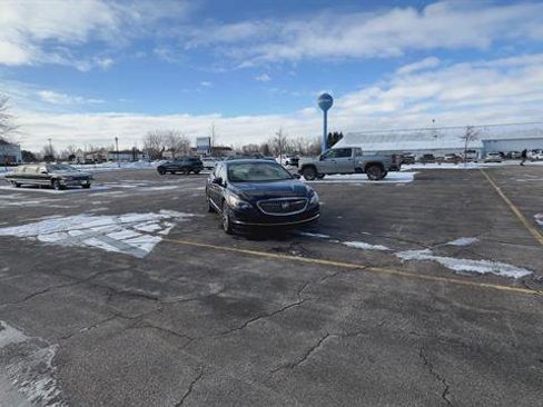 Certified 2017 Buick LaCrosse Preferred FWD image 5