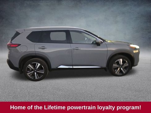 Used 2023 Nissan Rogue Platinum w/ Platinum Premium Package image 7