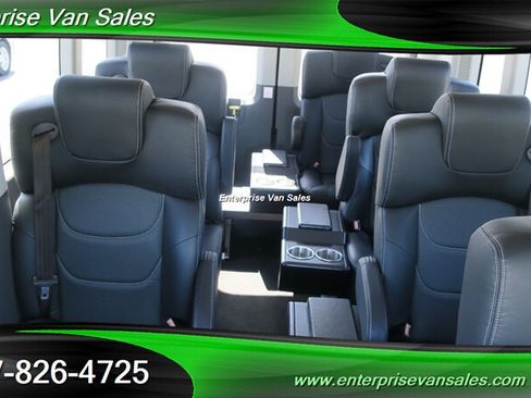 Used 2023 Ford Transit 350 XLT RWD image 2