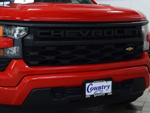 Used 2023 Chevrolet Silverado 1500 Custom AWD/4WD image 13