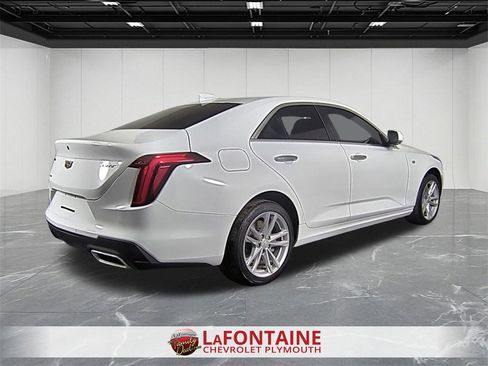 Used 2023 Cadillac CT4 Luxury w/ Cold Weather Package image 8