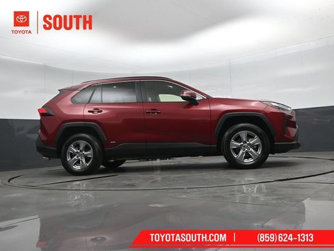 Used 2023 Toyota RAV4 LE AWD/4WD image 37