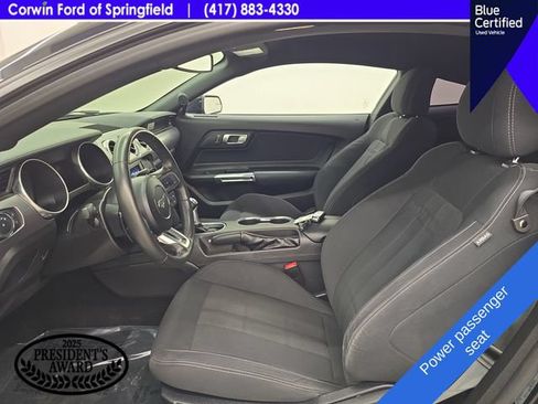 Used 2019 Ford Mustang GT w/ Black Accent Package RWD image 17