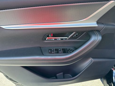 New 2026 MAZDA CX-90 Plug-In Hybrid w/ Preferred AWD/4WD image 12