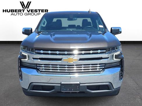 Used 2021 Chevrolet Silverado 1500 LT RWD image 3