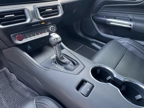 Used 2025 Ford Mustang GT Premium image 18