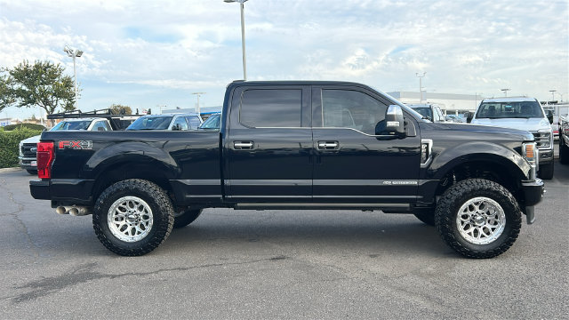 Certified 2022 Ford F250 Platinum w/ FX4 Off-Road Package AWD/4WD image 2