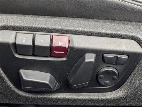 Used 2015 BMW M4 Coupe image 21