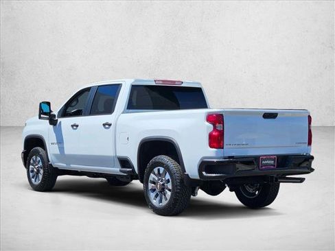 New 2026 Chevrolet Silverado 2500 Custom w/ Custom Value Package AWD/4WD image 9