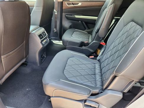 New 2026 Volkswagen Atlas SEL Premium R-Line AWD/4WD image 28