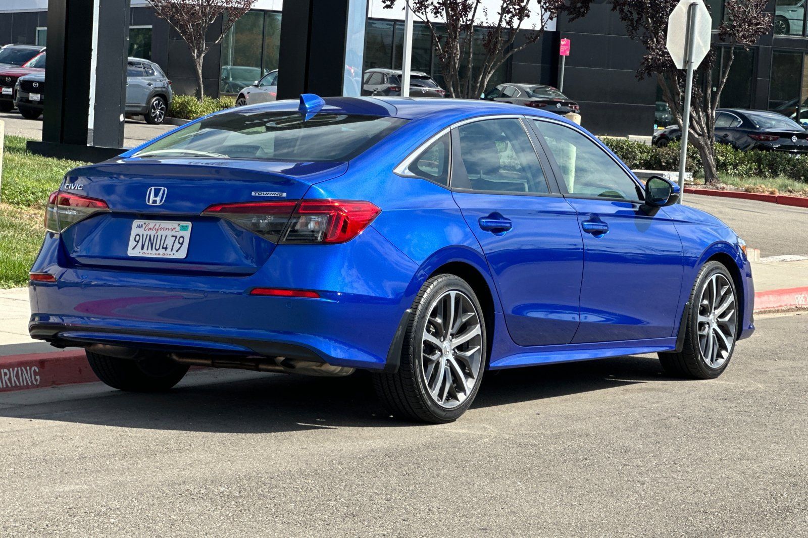 Certified 2022 Honda Civic Touring image 4