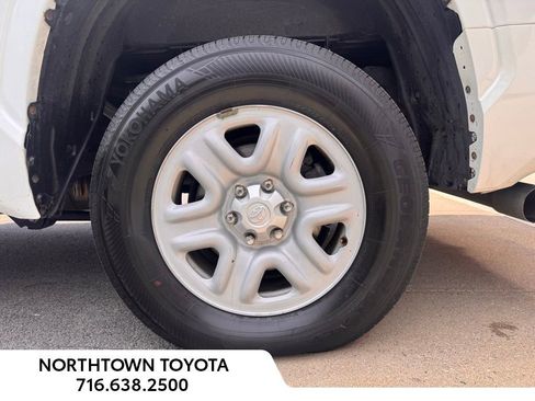 Used 2023 Toyota Tundra SR w/ SR Tow Package AWD/4WD image 9
