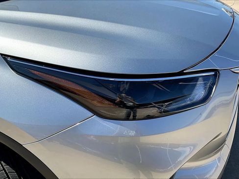 Used 2023 Toyota Highlander XLE image 28