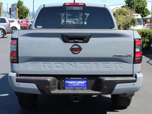 Used 2023 Nissan Frontier PRO-4X image 5