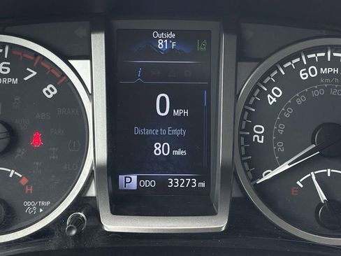 Used 2023 Toyota Tacoma SR5 w/ Technology Package AWD/4WD image 15