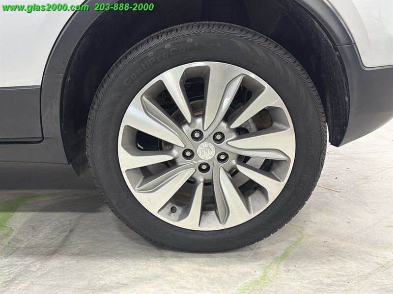 Used 2019 Buick Encore Preferred AWD/4WD image 16