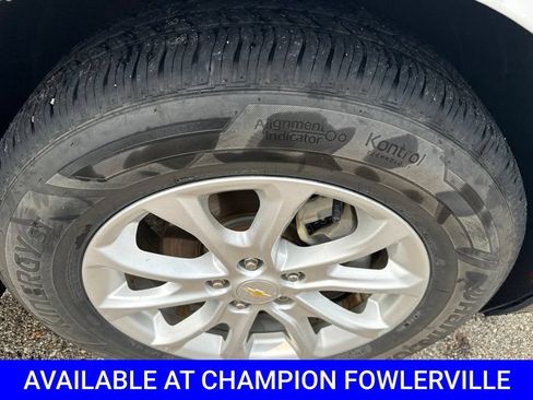 Used 2018 Chevrolet Equinox LS FWD image 9