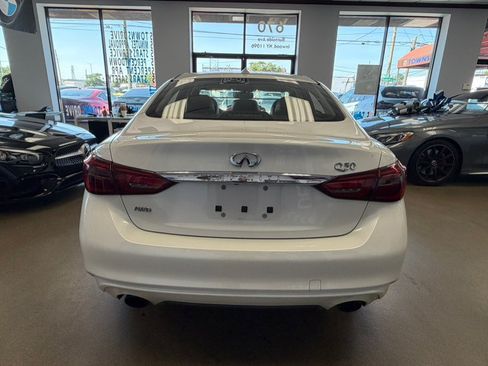 Used 2018 INFINITI Q50 Luxe AWD/4WD image 14