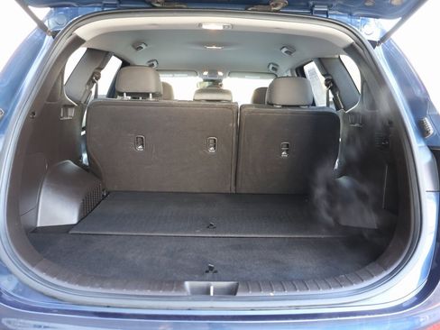 Used 2020 Hyundai Santa Fe SE image 15