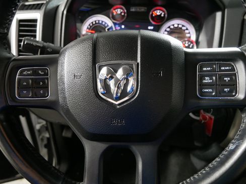 Used 2017 RAM 1500 Classic SLT w/ Luxury Group AWD/4WD image 25