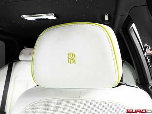Used 2021 Rolls-Royce Cullinan Black Badge AWD/4WD image 45