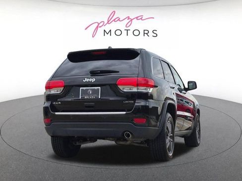 Used 2018 Jeep Grand Cherokee Limited AWD/4WD image 5