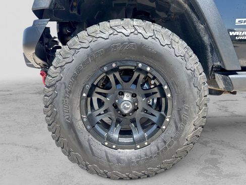 Used 2016 Jeep Wrangler Unlimited Sport AWD/4WD image 14
