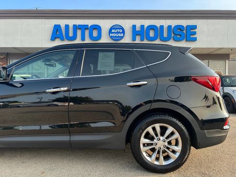 Used 2018 Hyundai Santa Fe Sport 2.0T AWD/4WD image 38