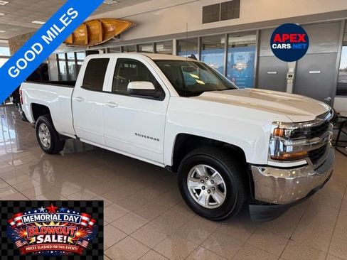 Used 2018 Chevrolet Silverado 1500 LT w/ Trailering Package RWD image 1