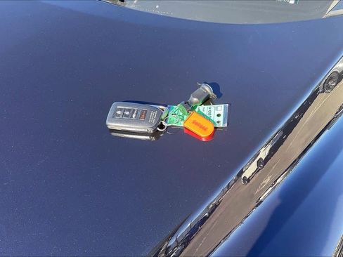 Used 2022 Lexus RX 450h AWD w/ Premium Package image 13