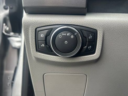 Used 2017 Ford F150 XLT RWD image 14