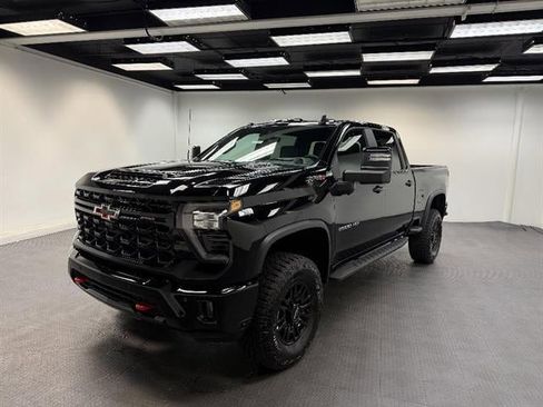 New 2026 Chevrolet Silverado 2500 ZR2 AWD/4WD image 1