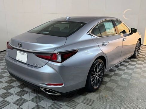 New 2025 Lexus ES 350 w/ Premium Package image 7