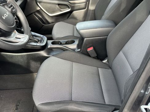 Used 2023 Kia Soul LX w/ Option Group 015 image 13