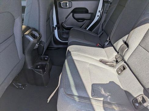 New 2026 Jeep Gladiator Sport image 15