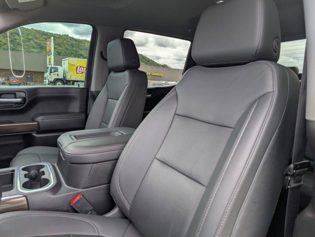 Used 2021 Chevrolet Silverado 1500 RST w/ Convenience Package II AWD/4WD image 18