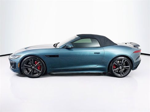 Certified 2024 Jaguar F-TYPE R image 8