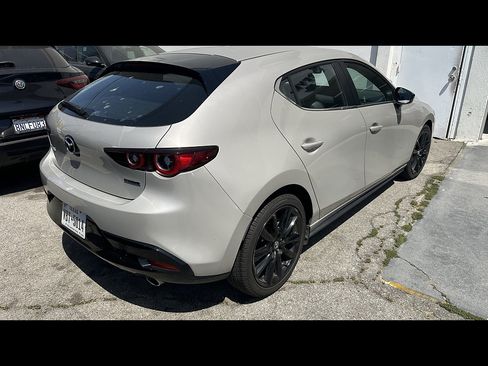 Used 2024 MAZDA MAZDA3 s FWD image 4