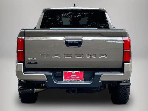 Used 2026 Toyota Tacoma TRD Sport AWD/4WD image 6