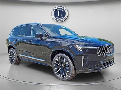 New 2025 Volvo XC90 B6 Plus w/ Protection Package Premier
