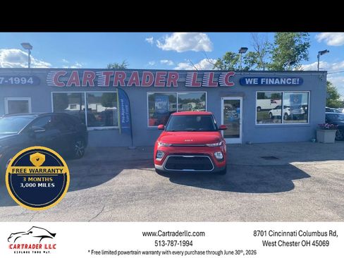 Used 2022 Kia Soul LX FWD image 1