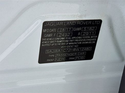 Used 2017 Jaguar XJ R-Sport image 34