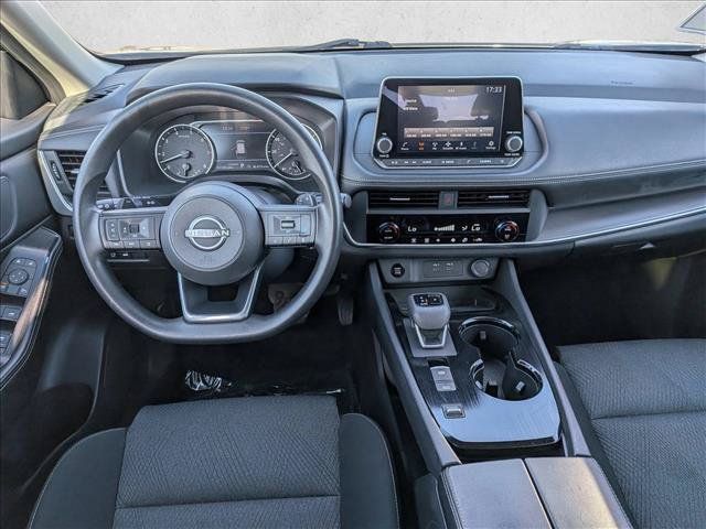 Used 2024 Nissan Rogue SV FWD image 23