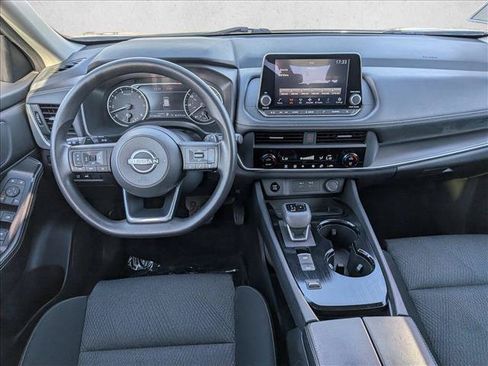 Used 2024 Nissan Rogue SV FWD image 23