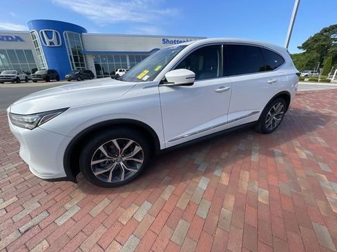 Used 2024 Acura MDX FWD w/ Technology Package image 12